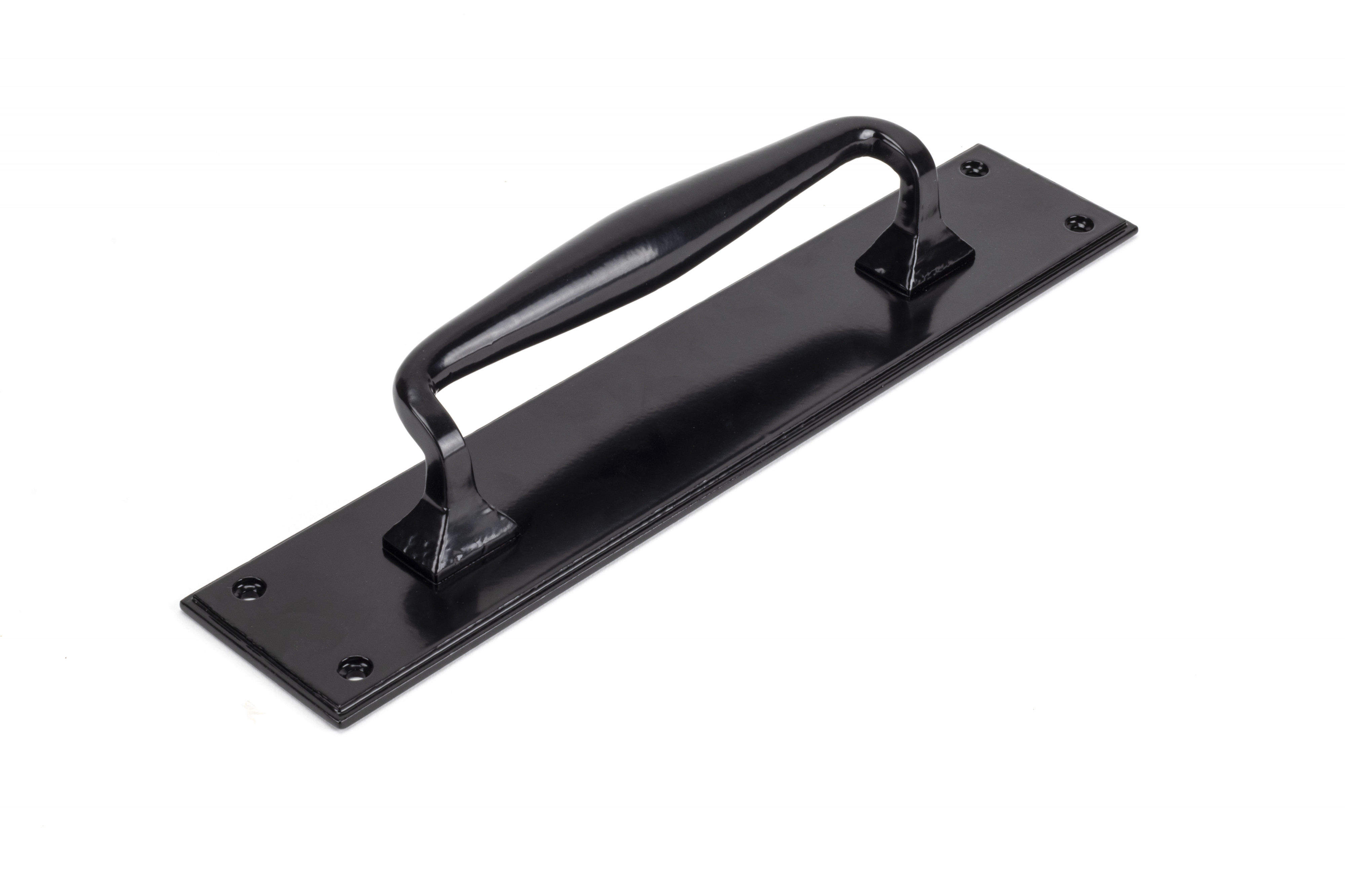 Pull Handle on Backplate