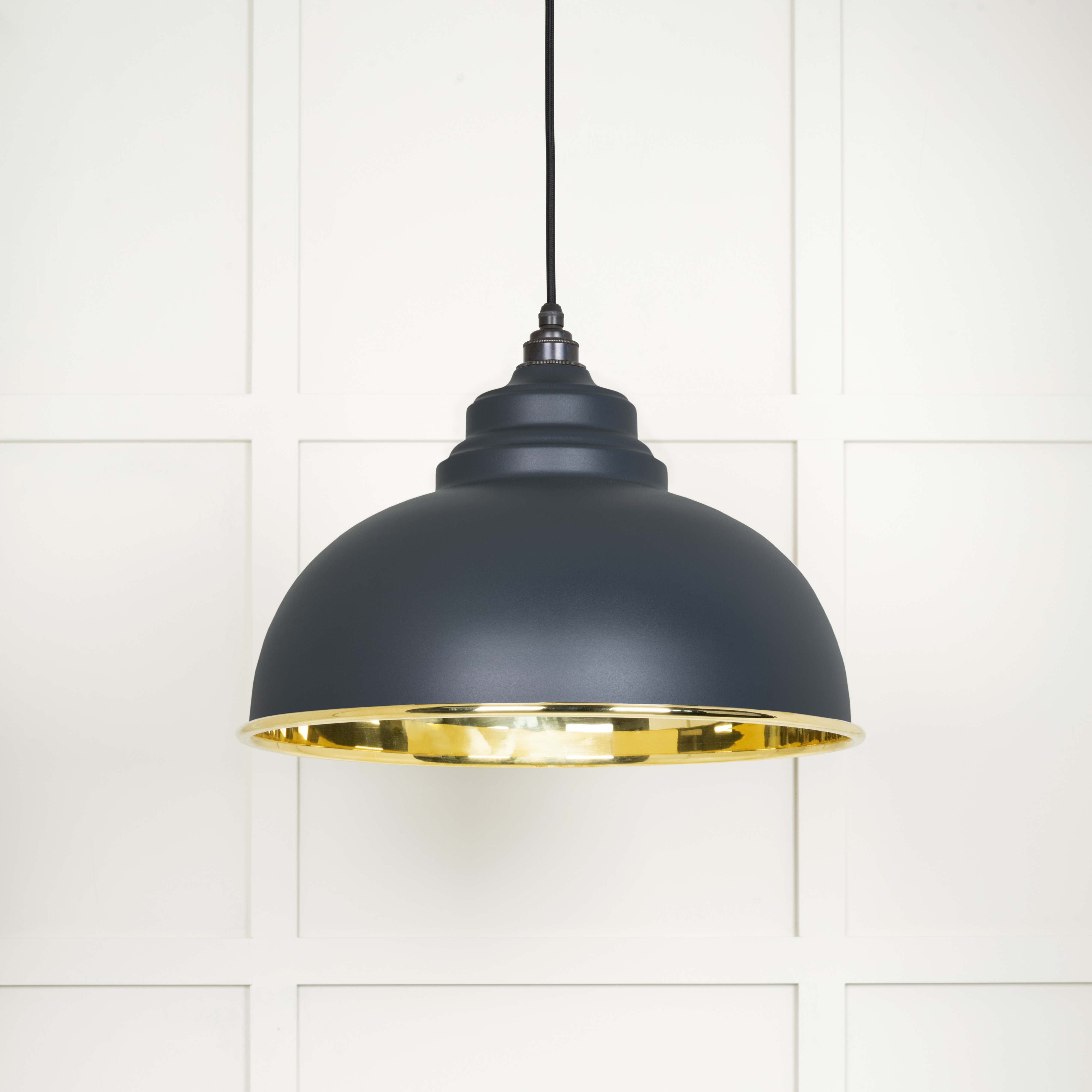 Smooth Harborne Pendant in Soot
