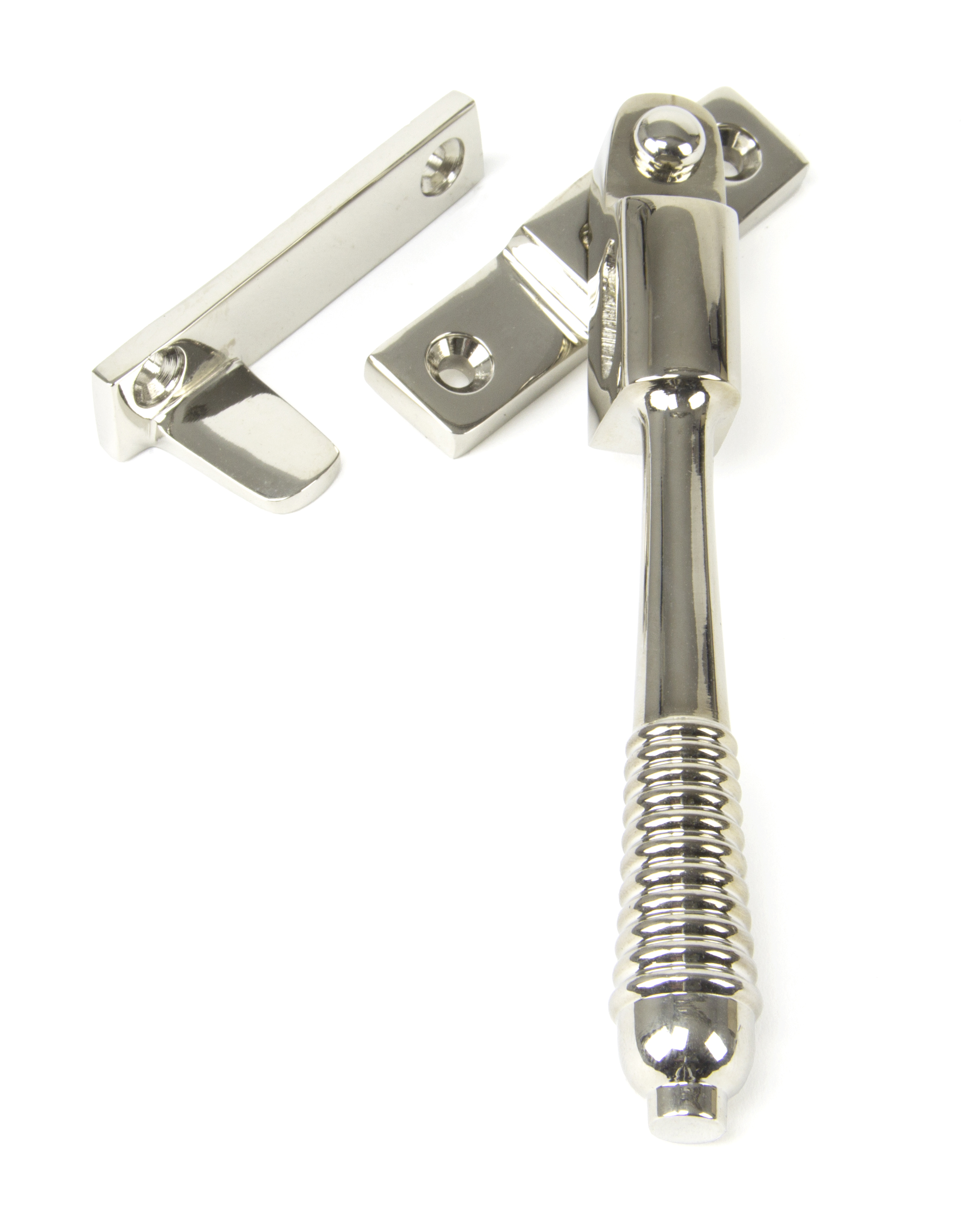 Night-Vent Locking Reeded Fastener