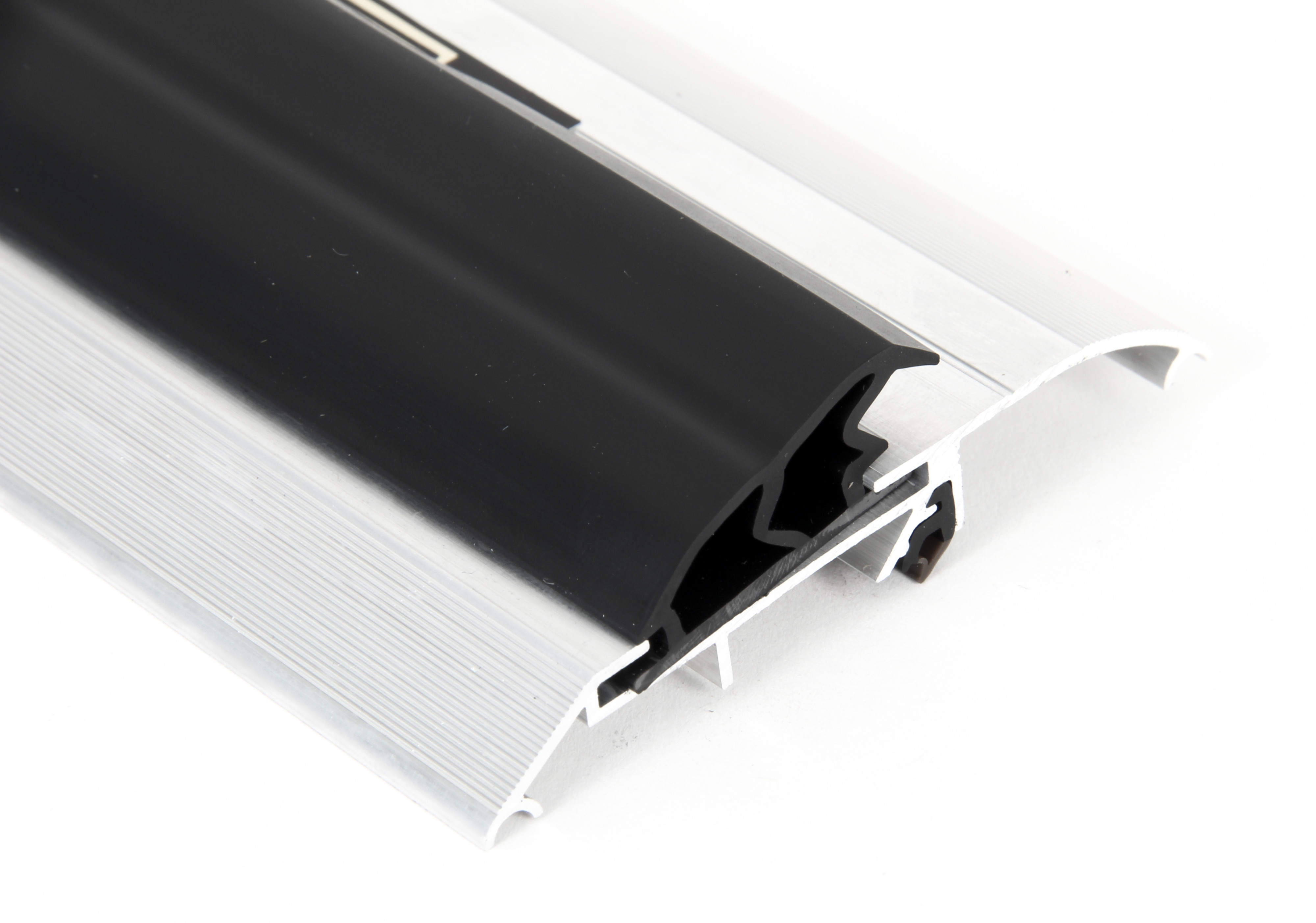 Threshex Sill - 933mm
