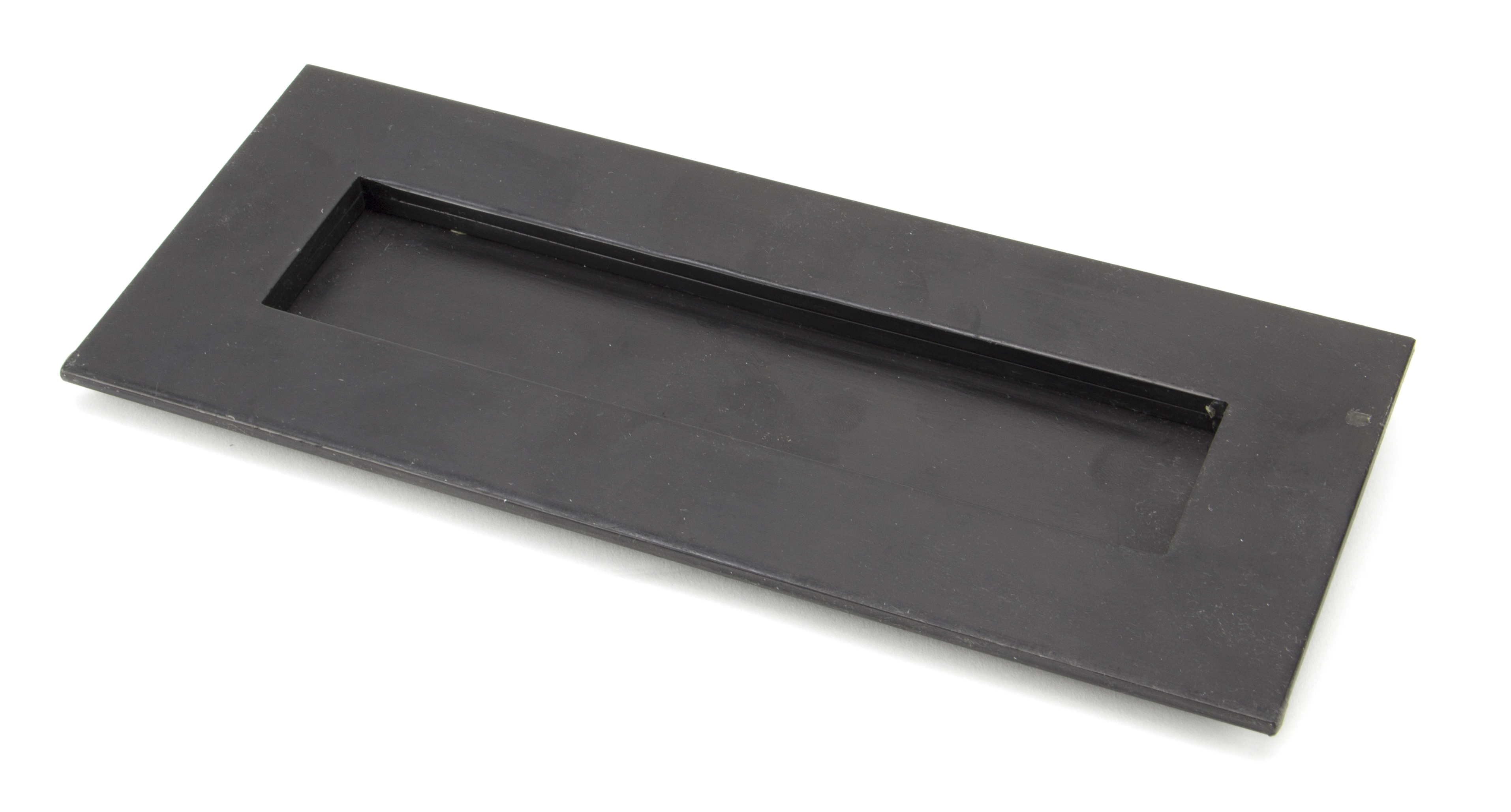 External Small Letter Plate