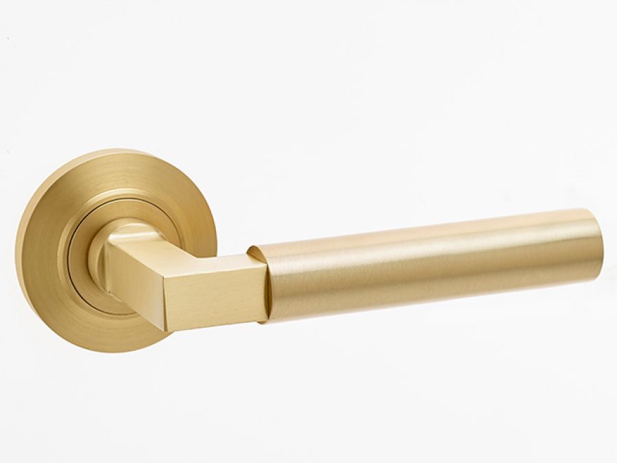 Döre Prestige Lever Handle On Chamfered Rose