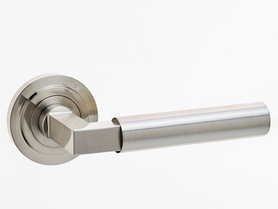 Döre Prestige Lever Handle On Stepped Rose